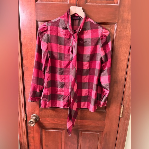 Bethany Petites Tops - BETHANY PETITES VTG 80s Tie Neck Plaid Polyester Blouse. Size 10.